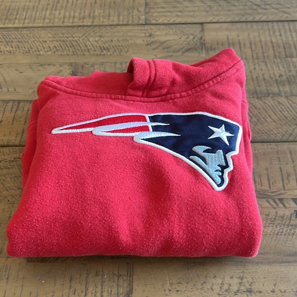 New England Patriots Hoodie - Kids Large (7) - Picture 14 of 15
